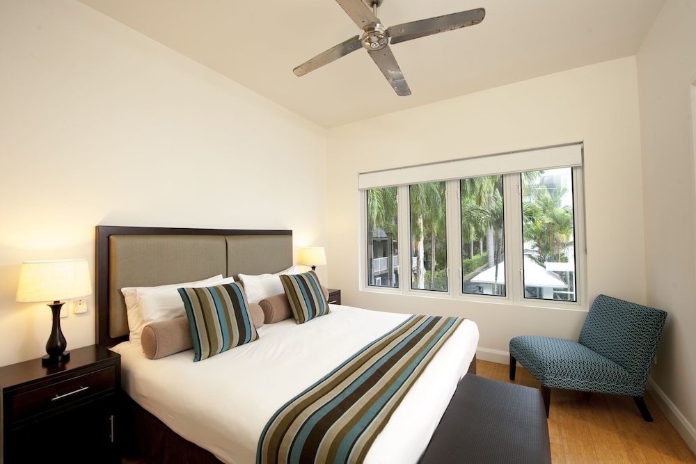 Peppers Beach Club & Spa Palm Cove 15/50