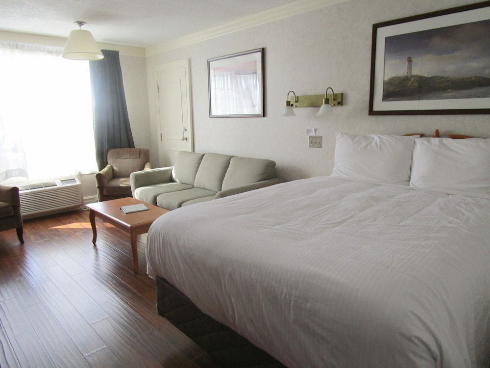 Claymore inn & Suites 7/40