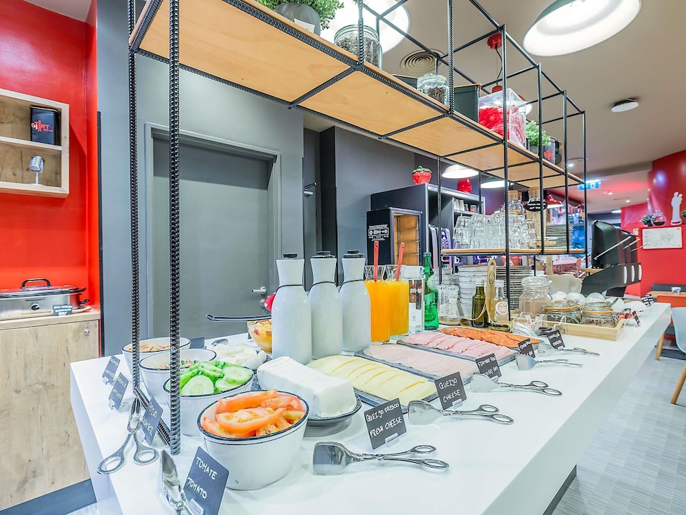 Ibis Lisboa Liberdade 31/45