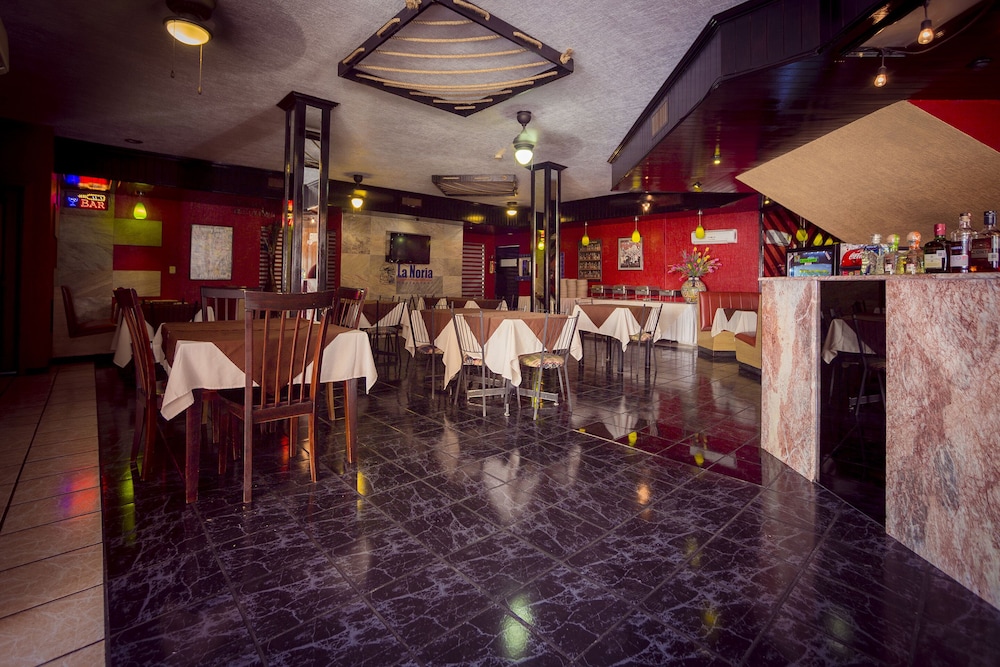 Hotel La Silla 35/50