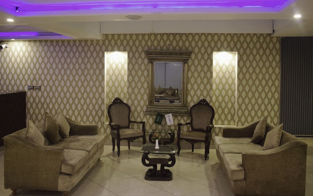 Grand Millennium Hotel Lahore (Local) 33/41