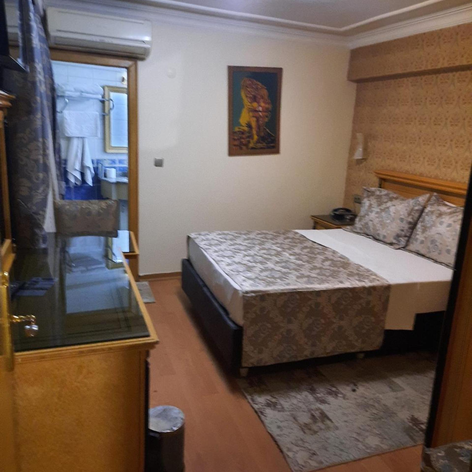 Budget, Double Bed