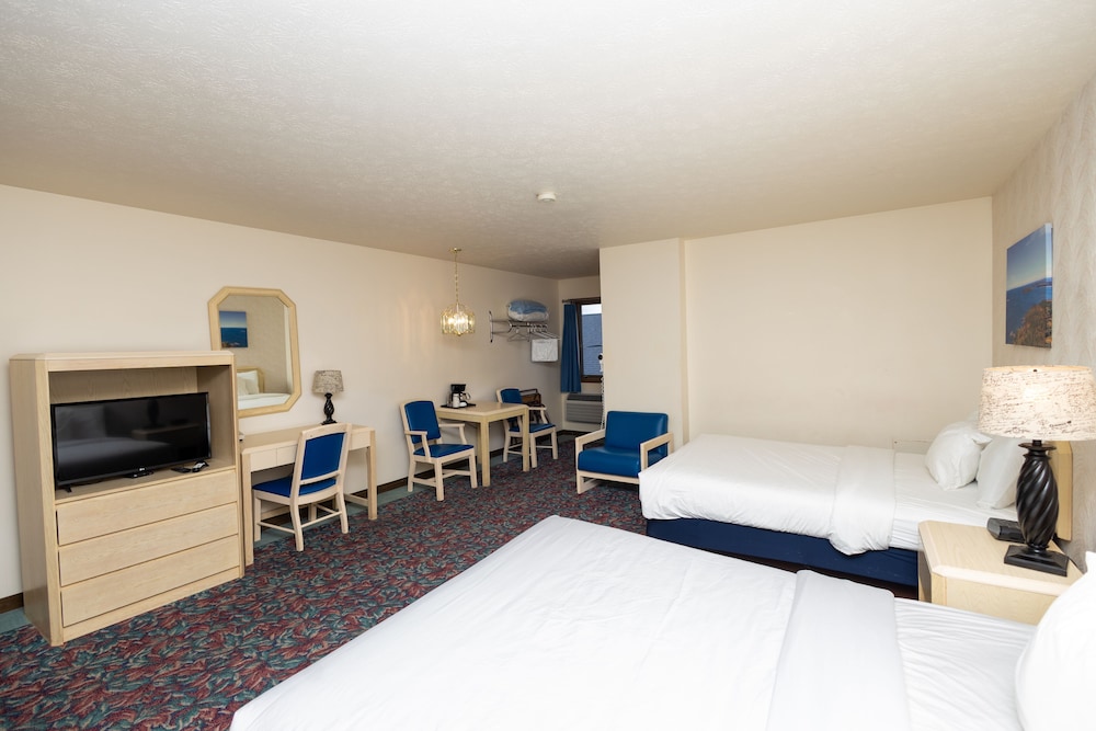 Cedar Motor Inn 23/56