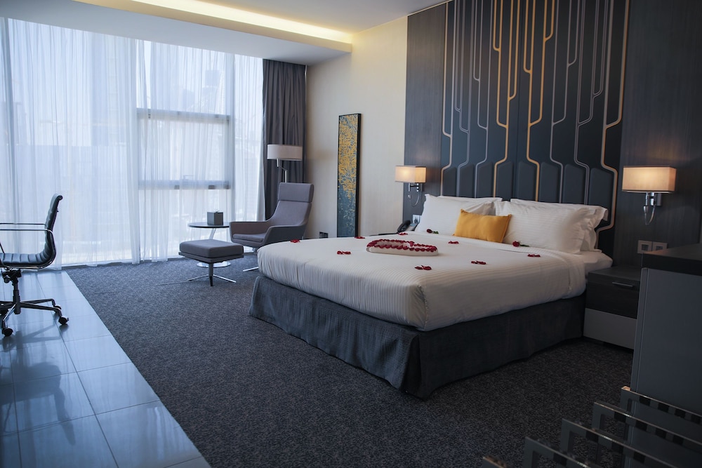 فندق التنفيذيين(Executives Hotel - KAFD) 11/57