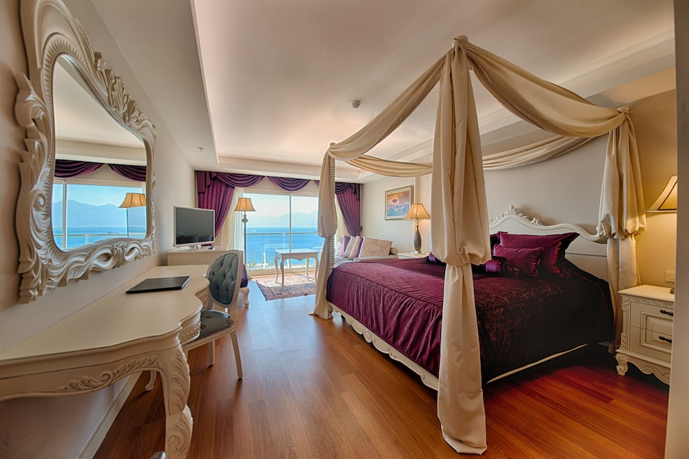 Prime Boutique Hotel 45/65