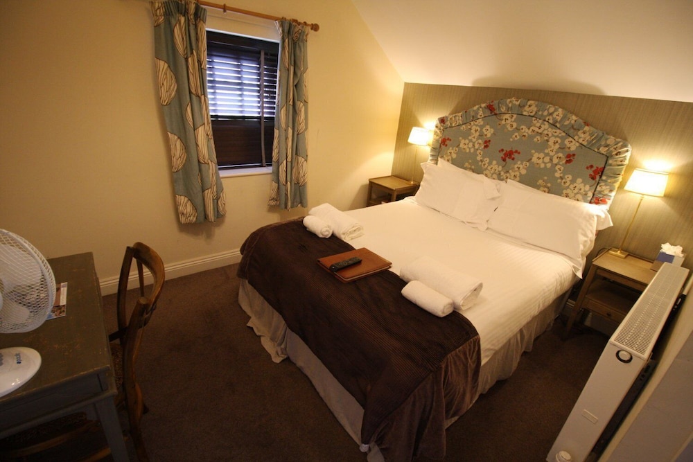 The Angel Hotel 15/50