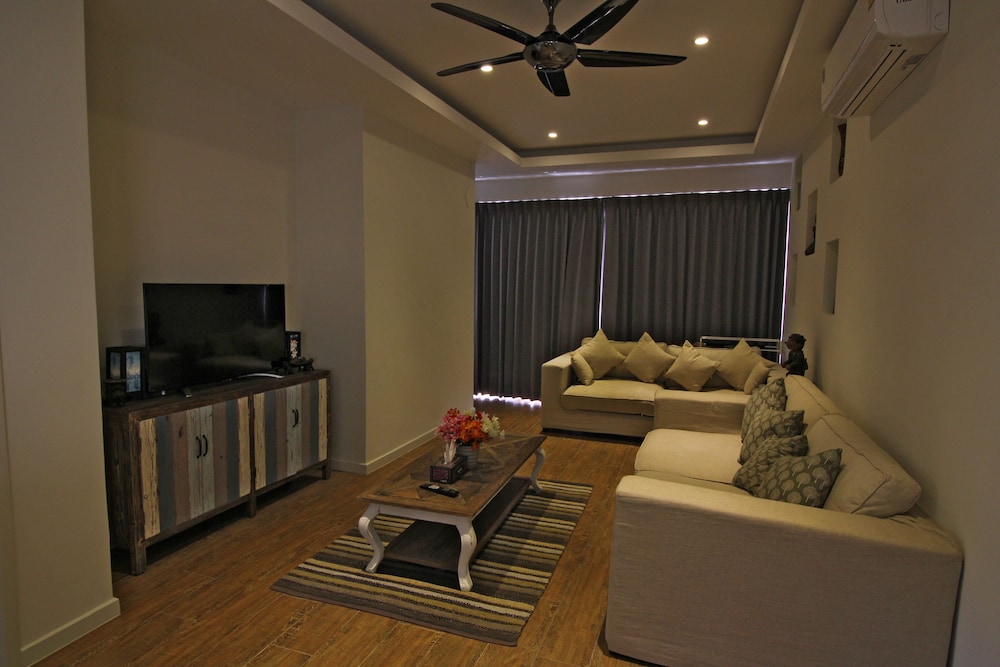 Baan Seaview Hoilday Villas 30/50