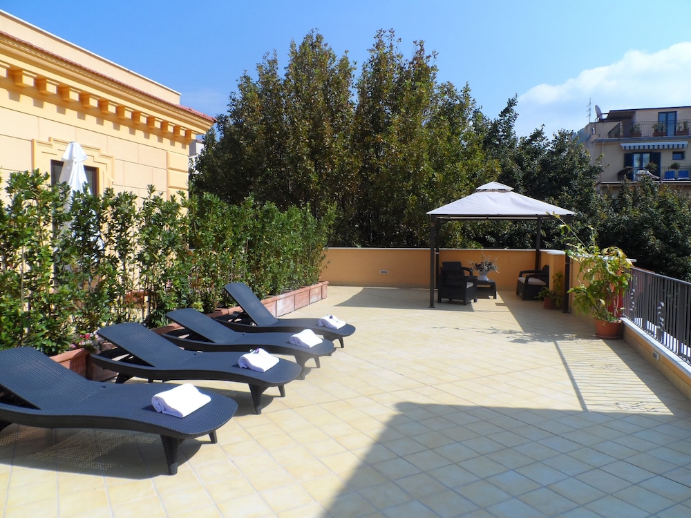 Palazzo Jannuzzi Relais 48/53