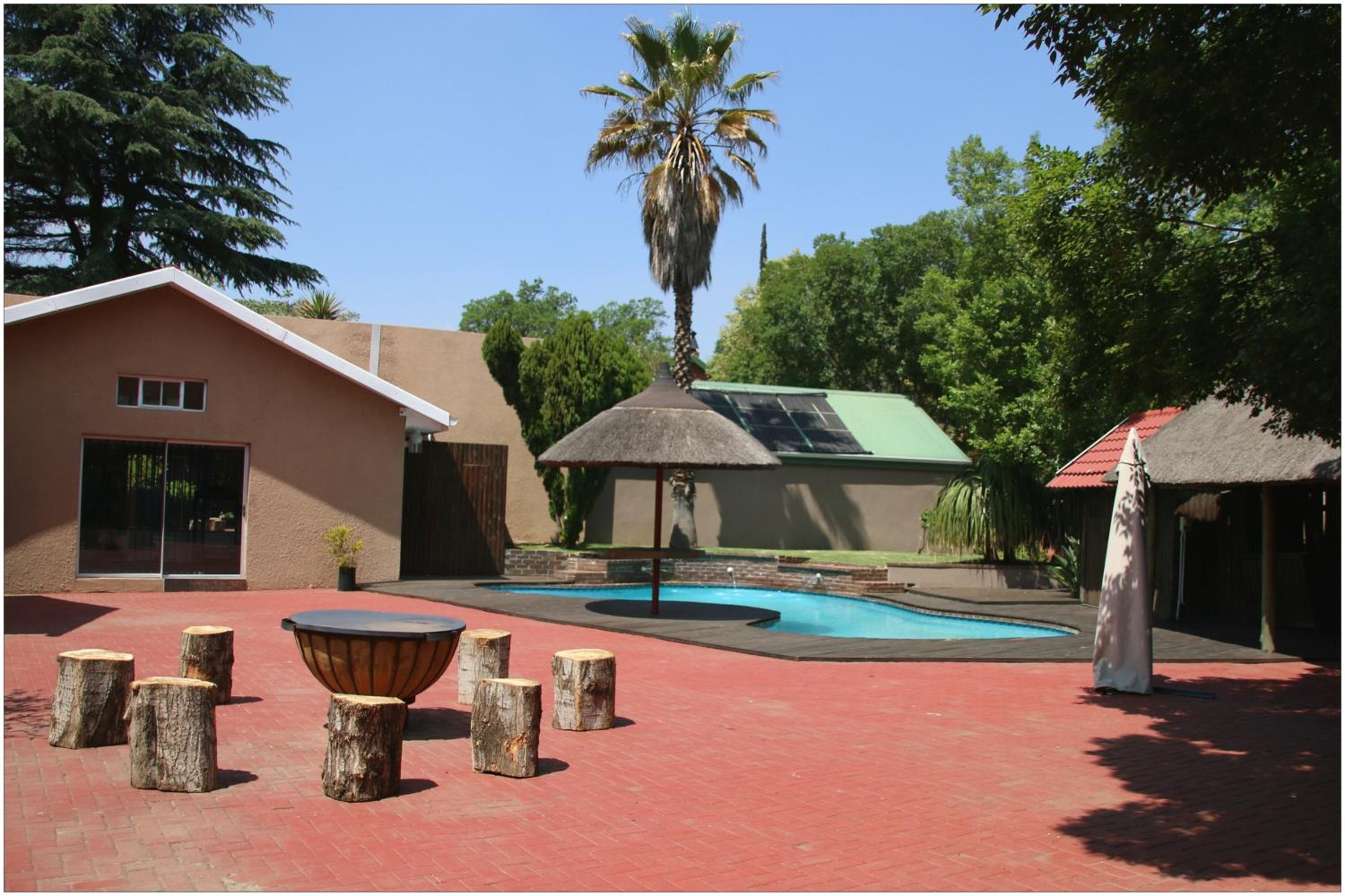 Aalwyns Guesthouse 11/14