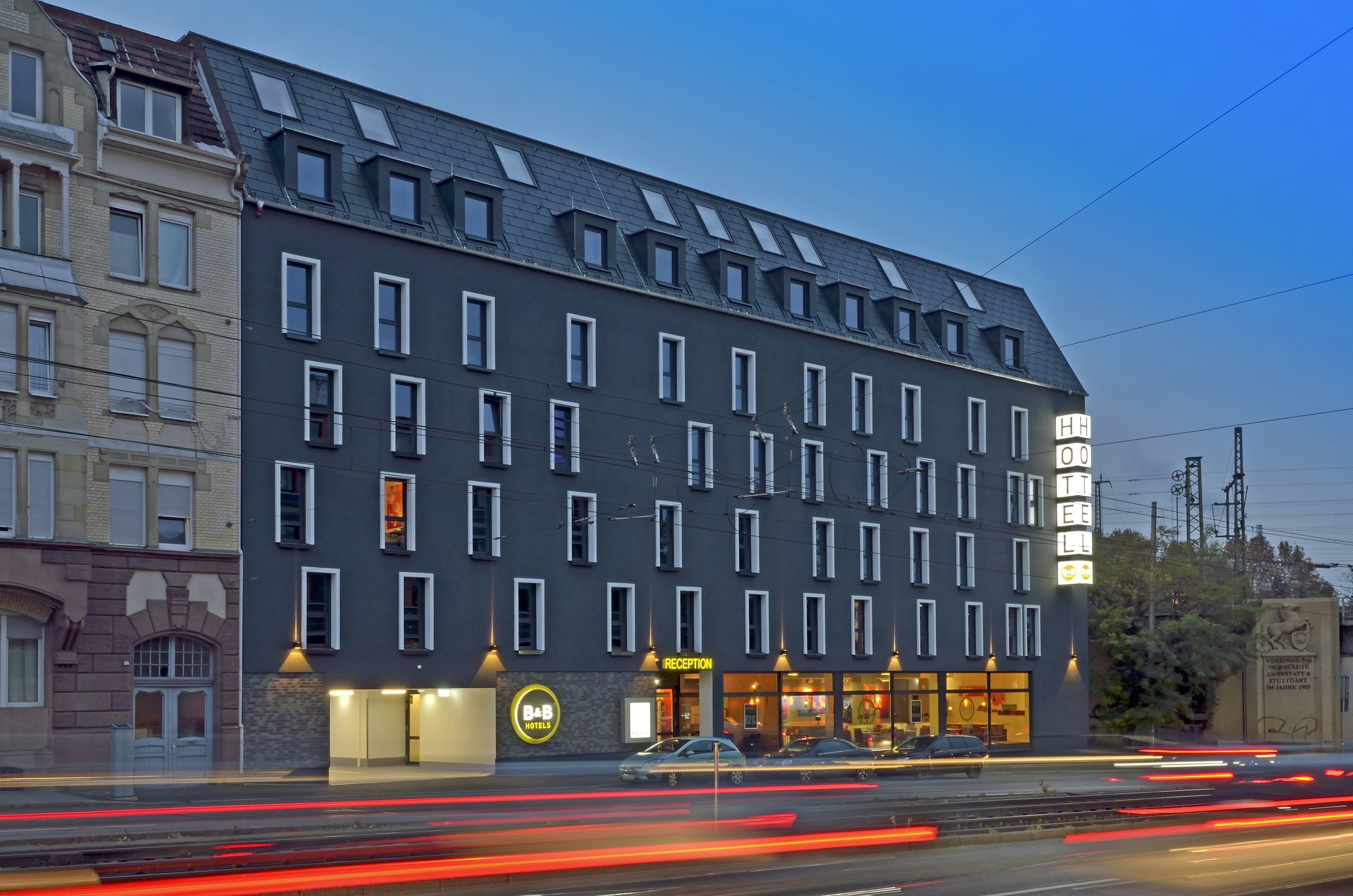 B&B Hotel Stuttgart-Bad Cannstatt 1/18
