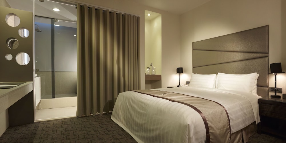 The Loft Hotel 21/75
