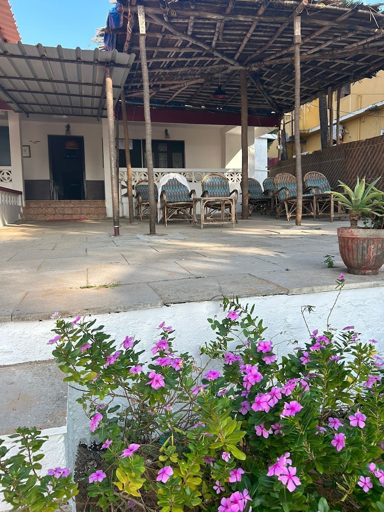 Ocean View Goan Beach House 43/49
