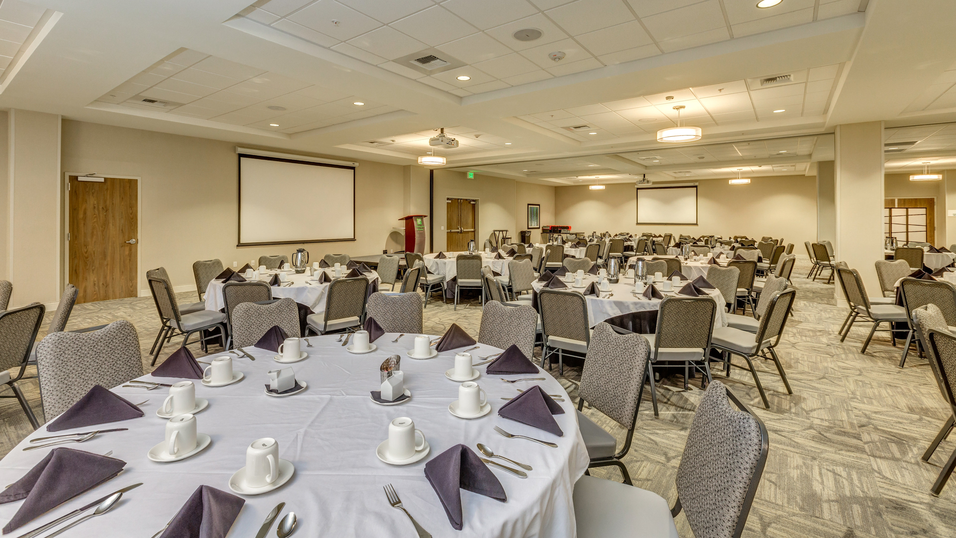 Holiday Inn Bellingham 62/73
