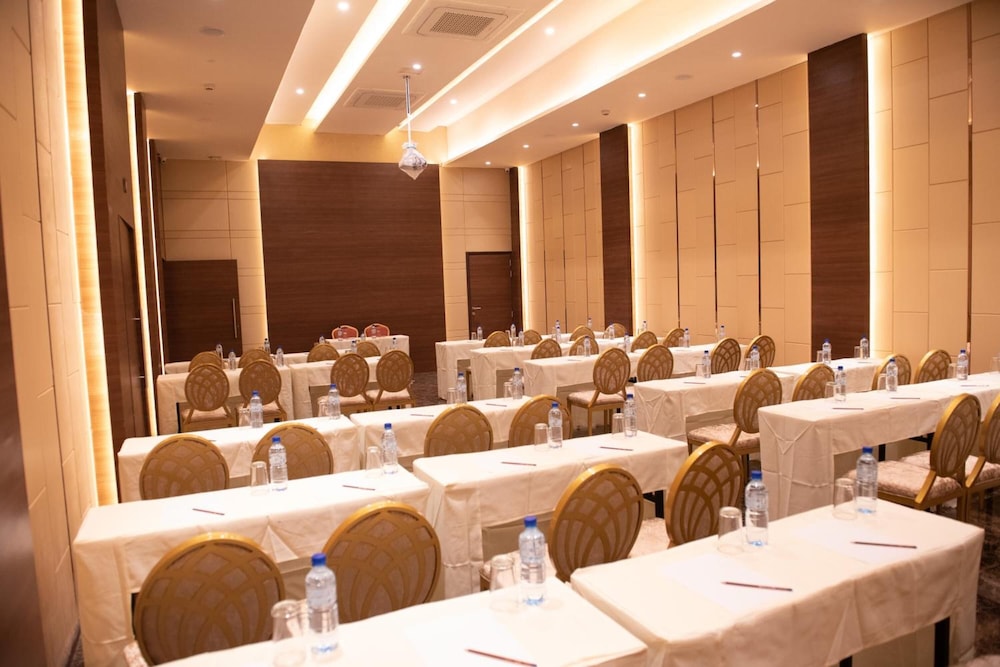 Sonia Hotel 28/32