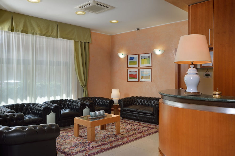 Hotel Astor 34/42