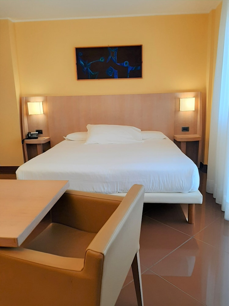 Hotel Chiaraluna 13/29