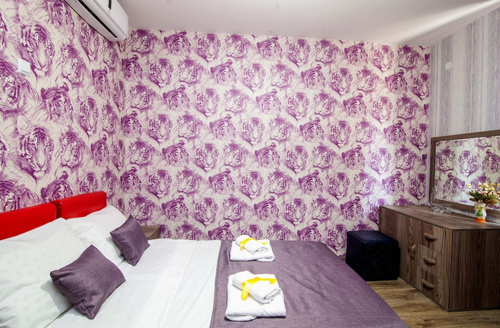 Hotel Ellegance 19/65