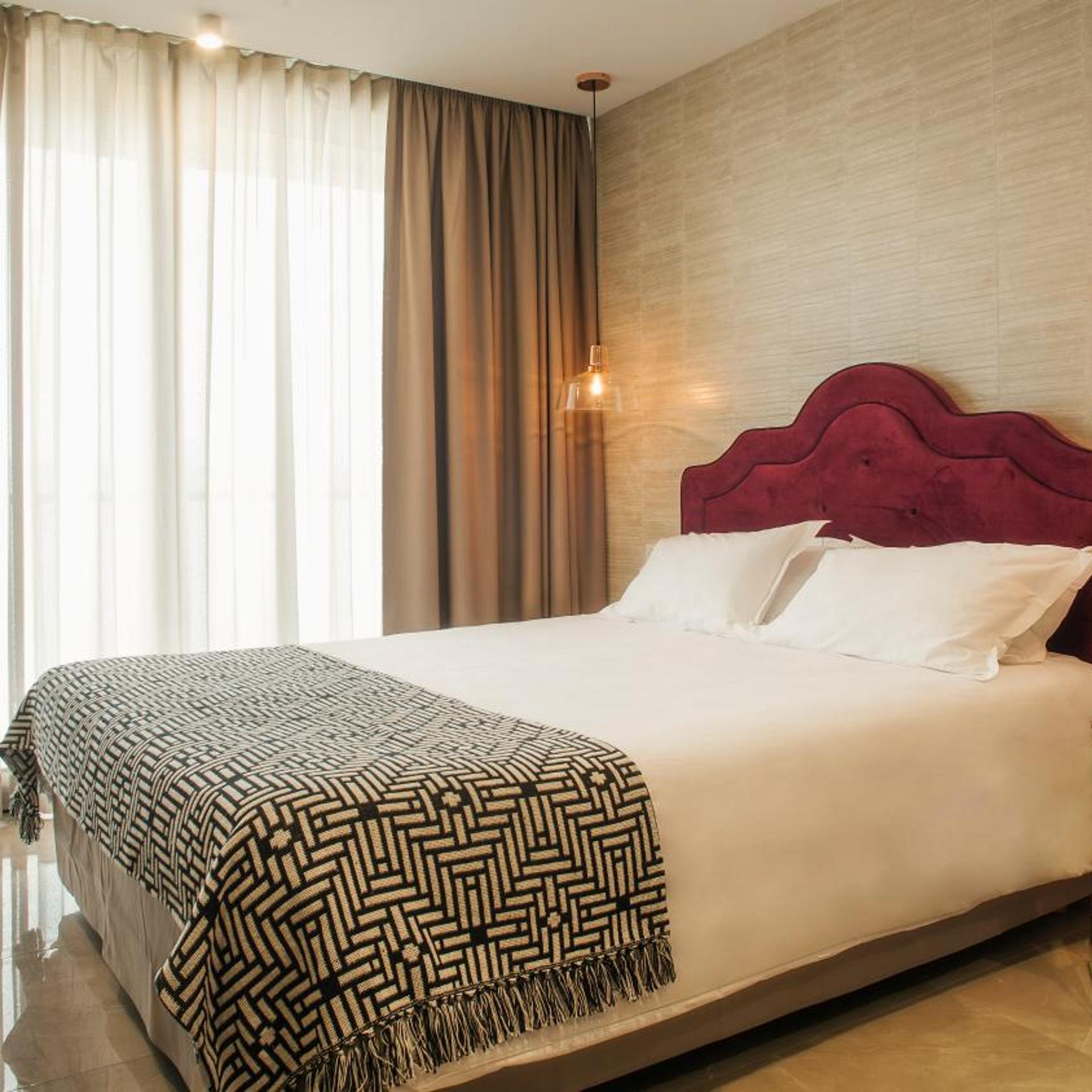 غرفة بريفيليج بإطلالة على البحر بشرفة، La Pietra Hotel Restaurant 8/10