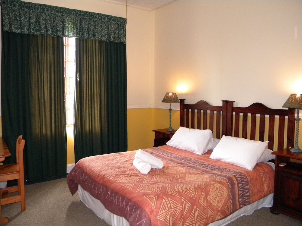 Inkwenkwezi Private Game Reserve 7/50