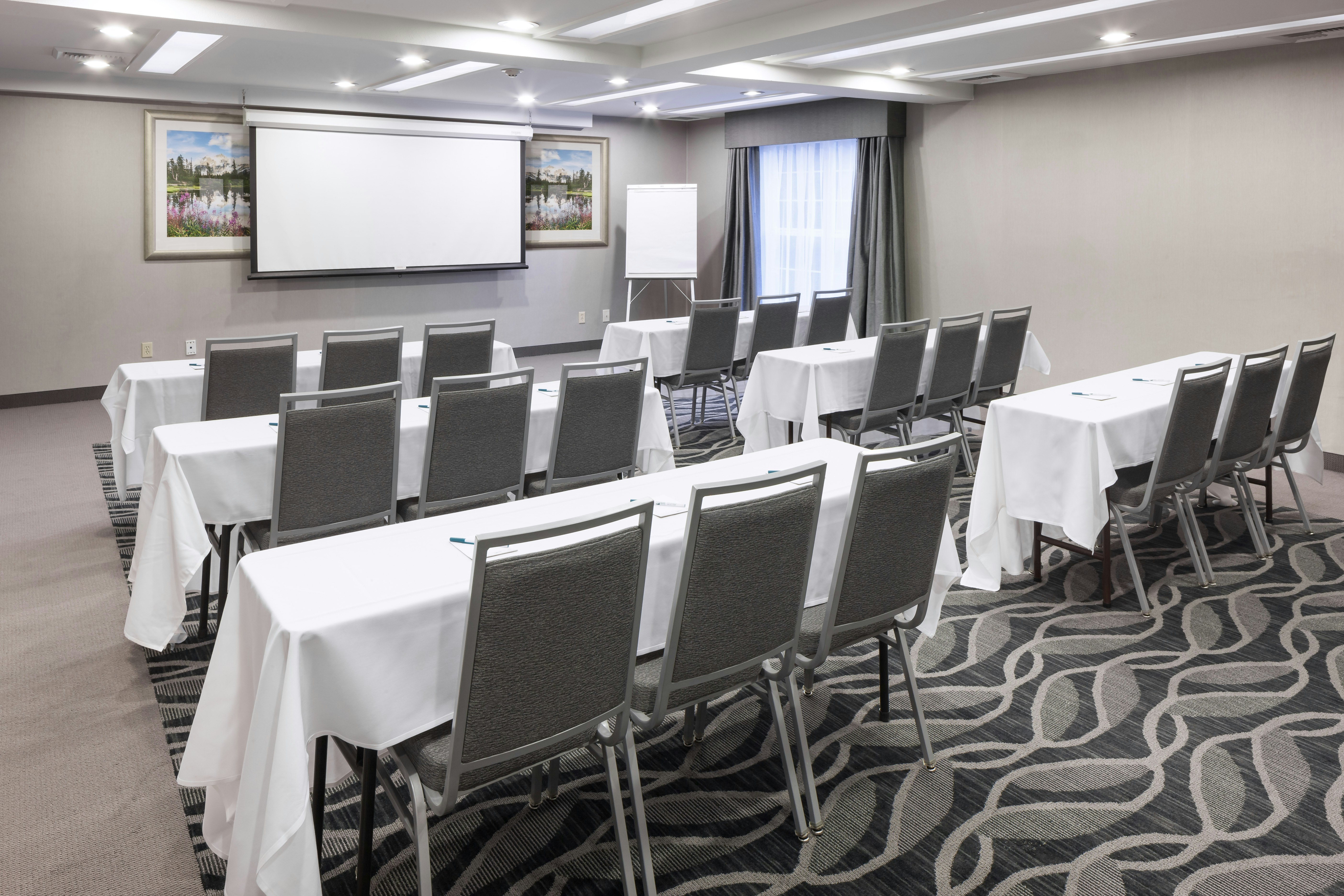 Homewood Suites by Hilton Tukwila 36/43