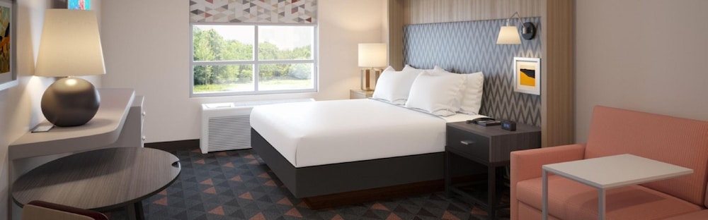 HOLIDAY INN LEXINGTON - HAMBURG 16/39