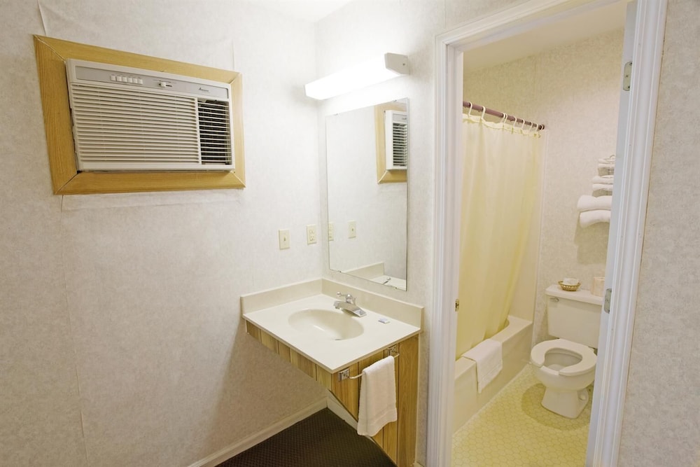 Americas Best Value Inn Jonesville 8/20