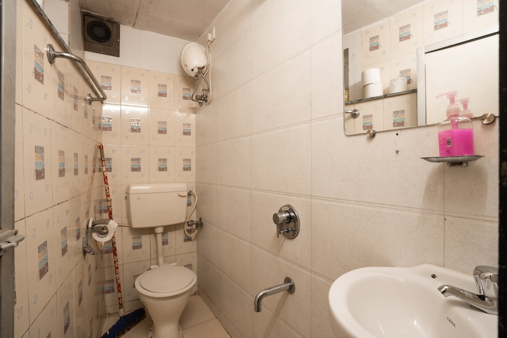 Zostel Mumbai 48/50