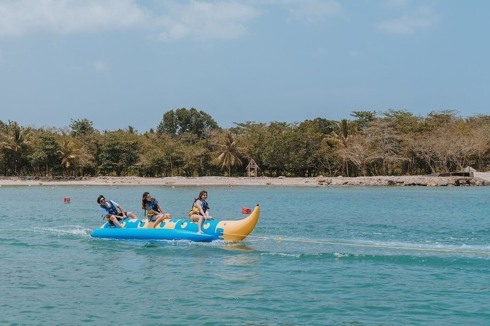 Tanjung Lesung Beach Hotel 44/50