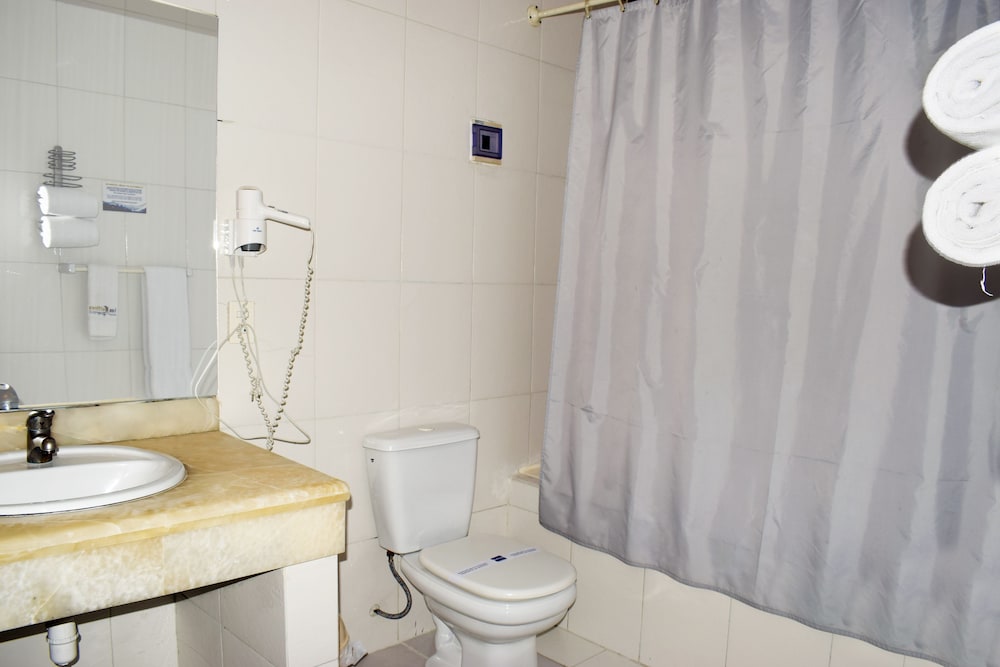 Delfines Hoteles 48/50
