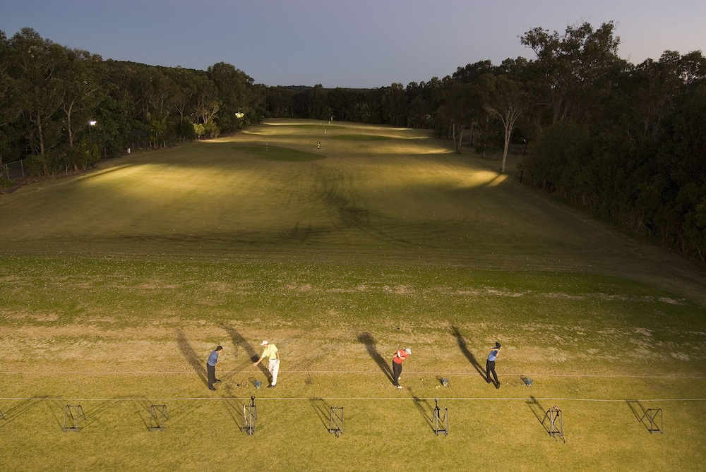 Noosa Springs Golf Resort Spa 34/65