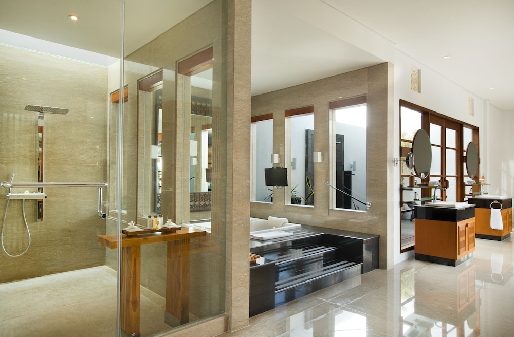 The Samaya Seminyak 56/82
