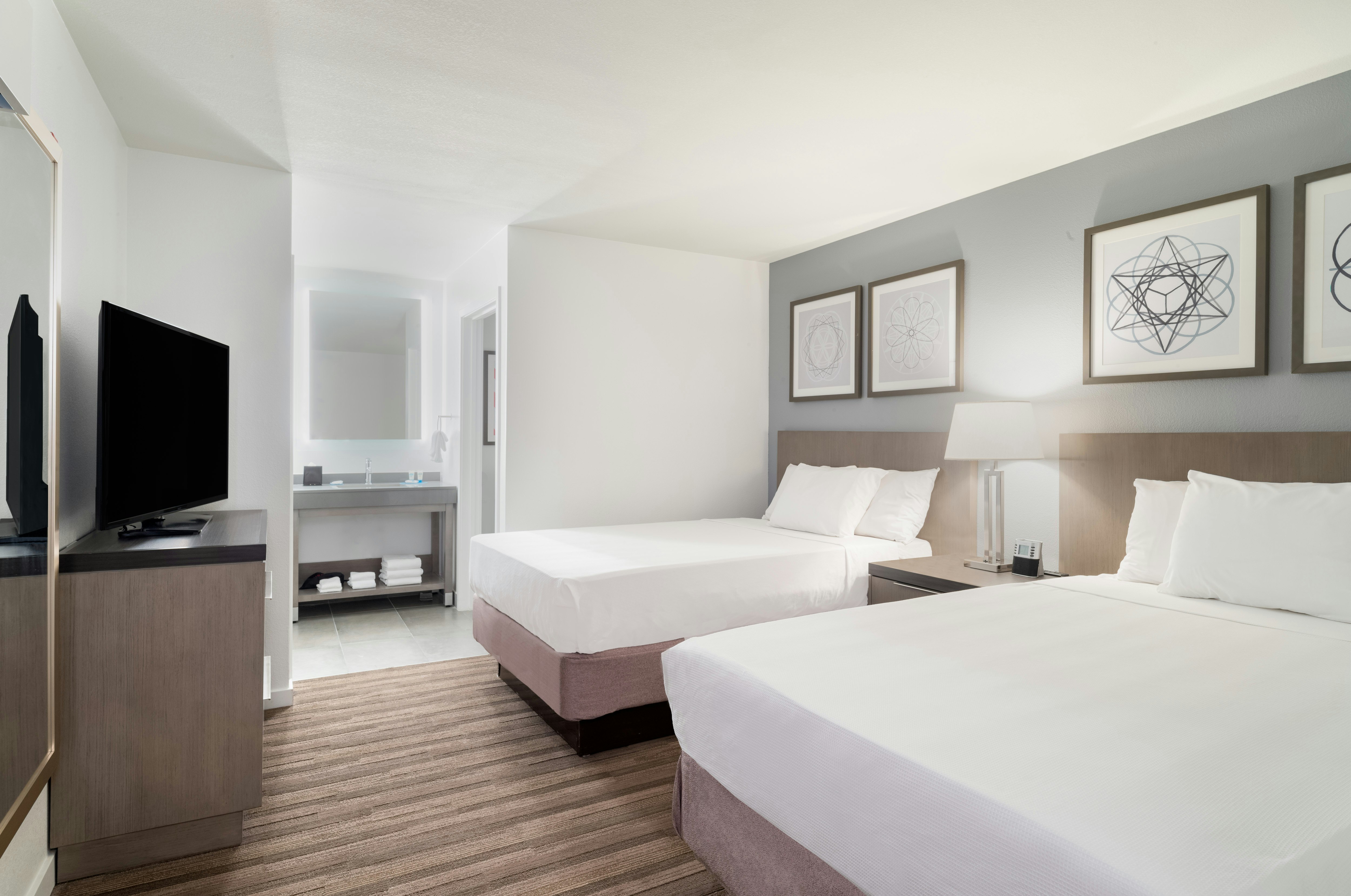 HYATT house White Plains 20/74