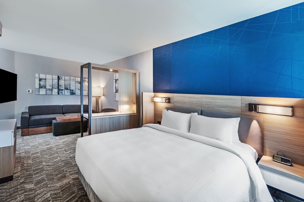 Suite, Multiple Beds