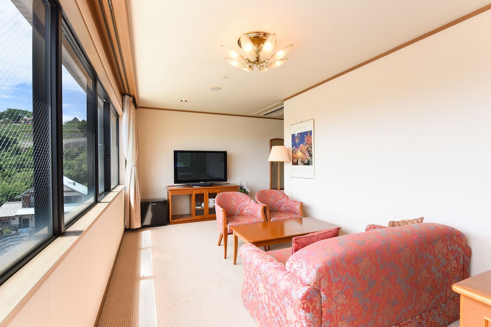 Iki Marina Hotel 19/68
