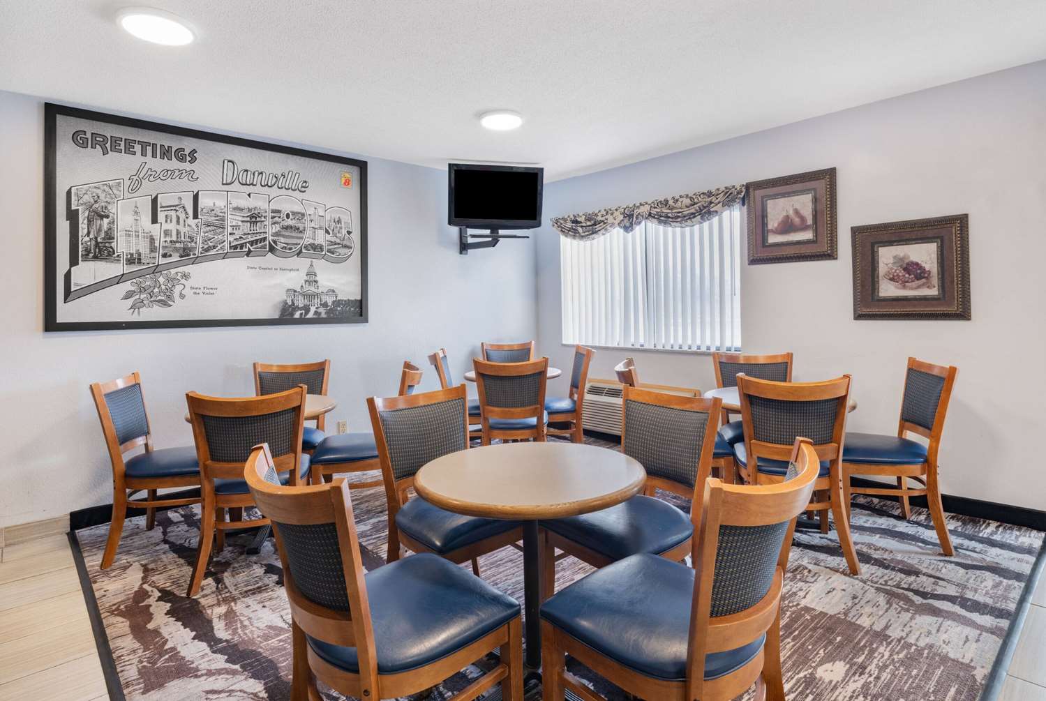 Super 8 by Wyndham Danville 11/22