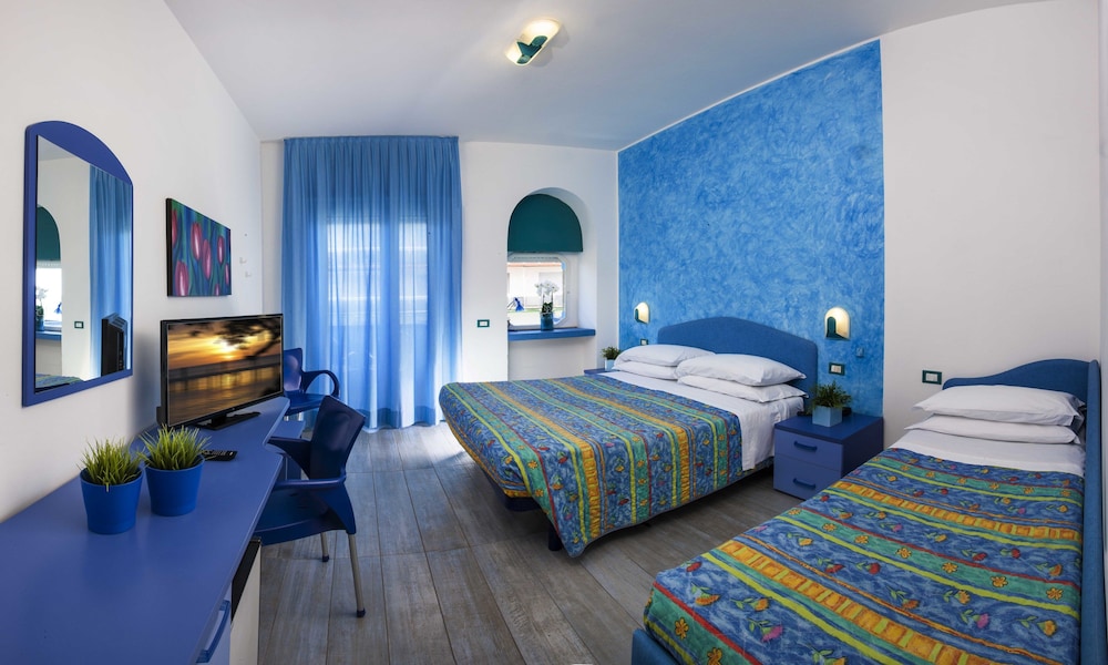 Hotel Napoleon 9/40