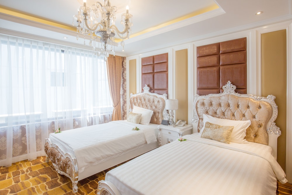 Hoang Trieu Hotel 18/49