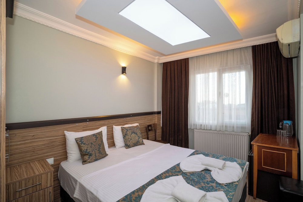 SIMPER HOTEL 15/50