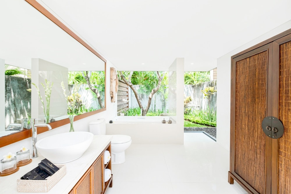 Mayaloka Villas Seminyak 41/76