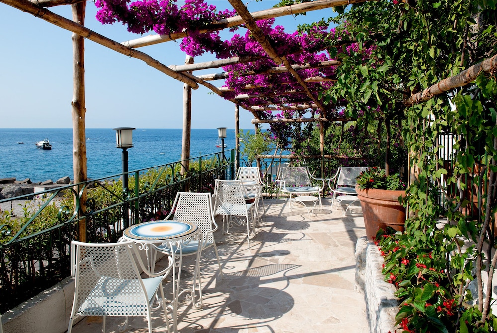 Hotel Aurora Amalfi 36/50