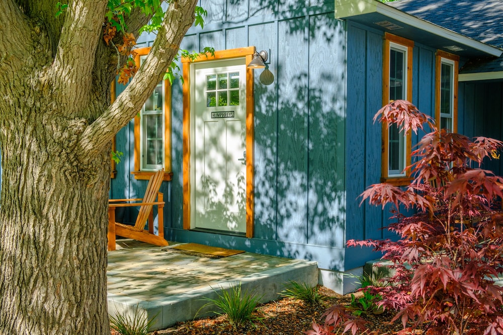 Eastside Guesthouse 47/57