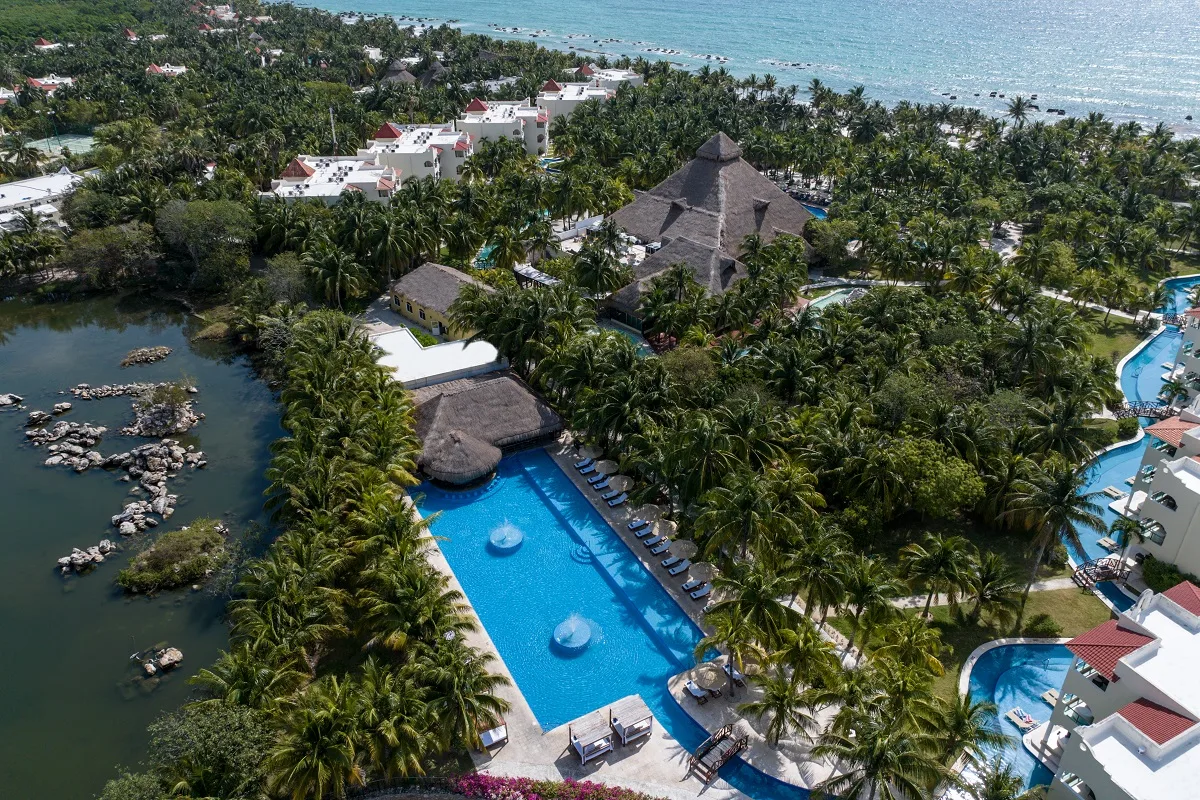 El Dorado Royale, Catamaran, Cenote, All & More Inclusive Adults Only 35/43