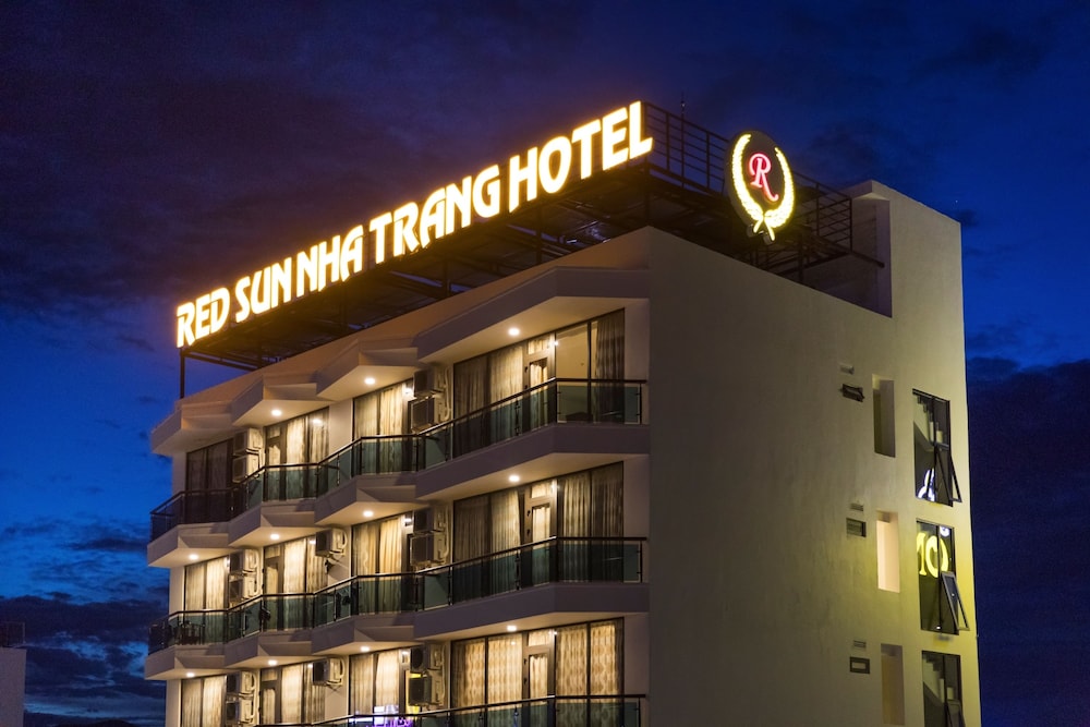 Red Sun Nha Trang Hotel 2/100