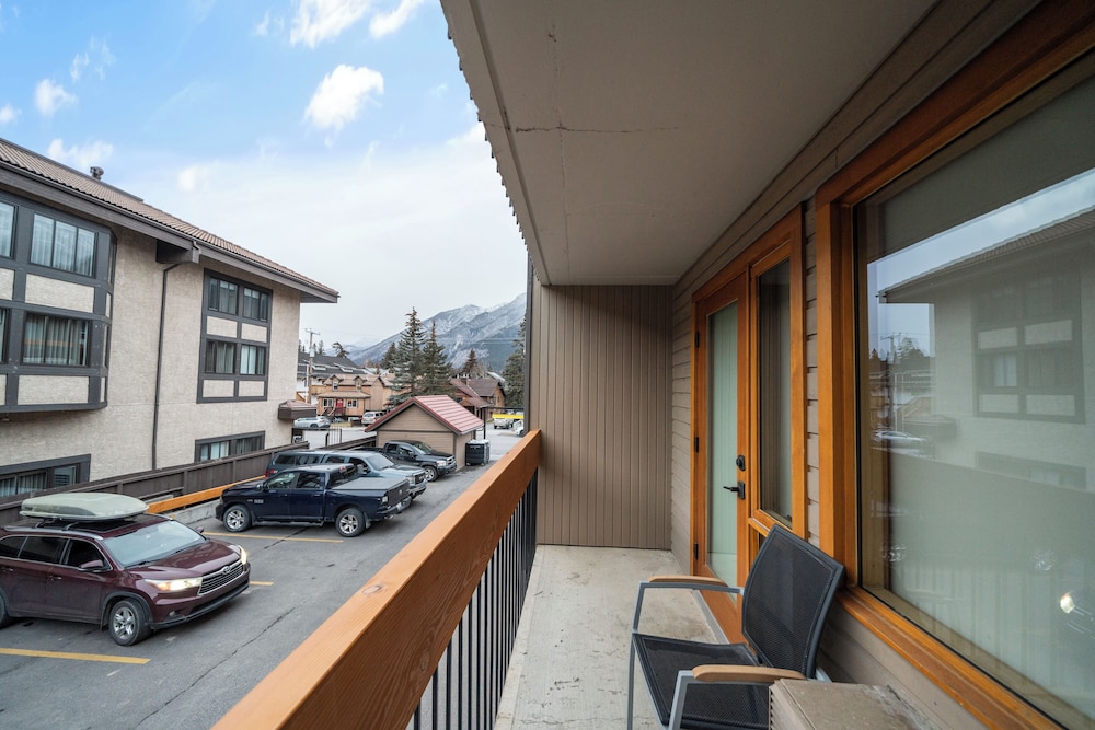 Banff Ptarmigan Inn 39/64