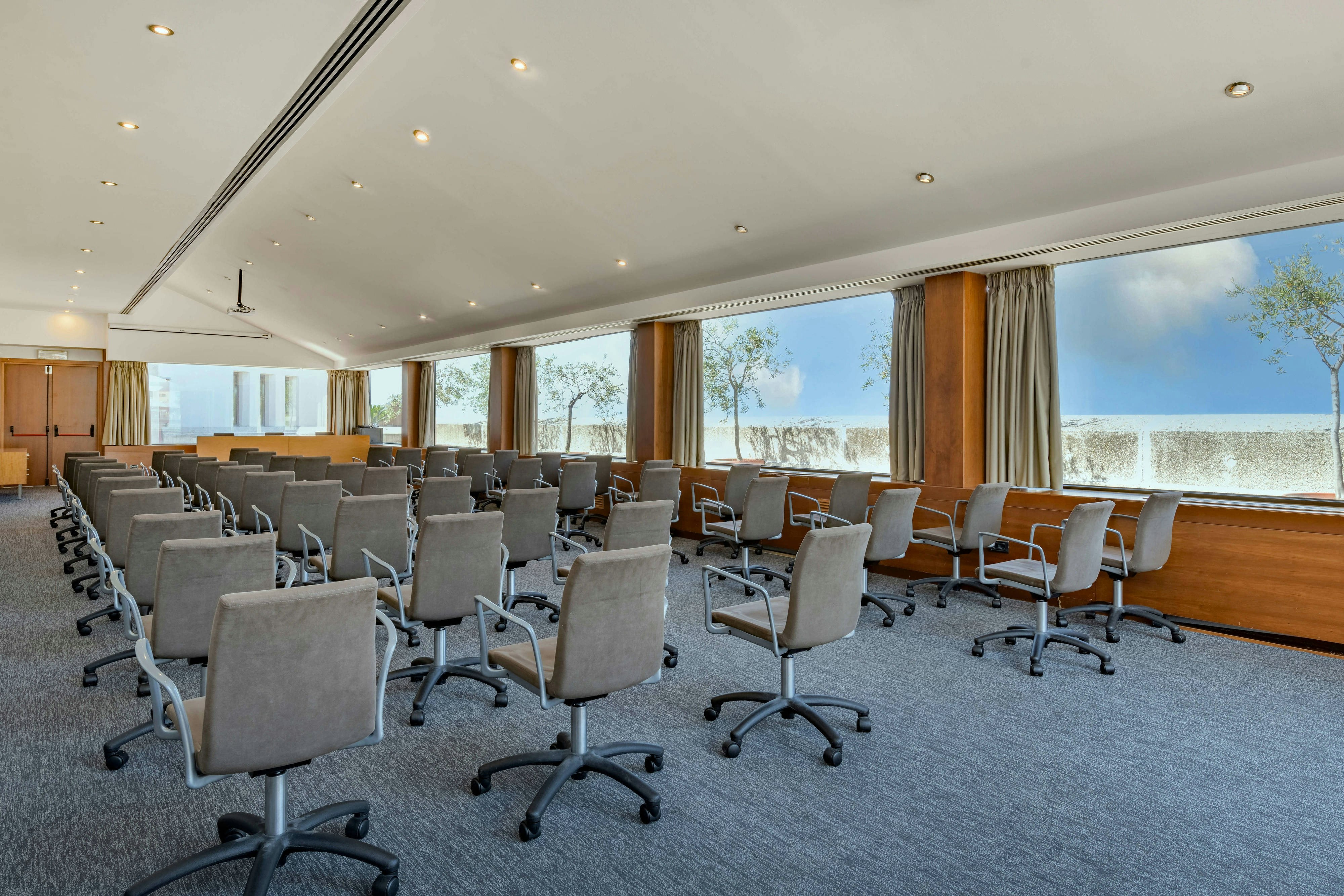 Ac Hotel Genova By Marriott 45/50