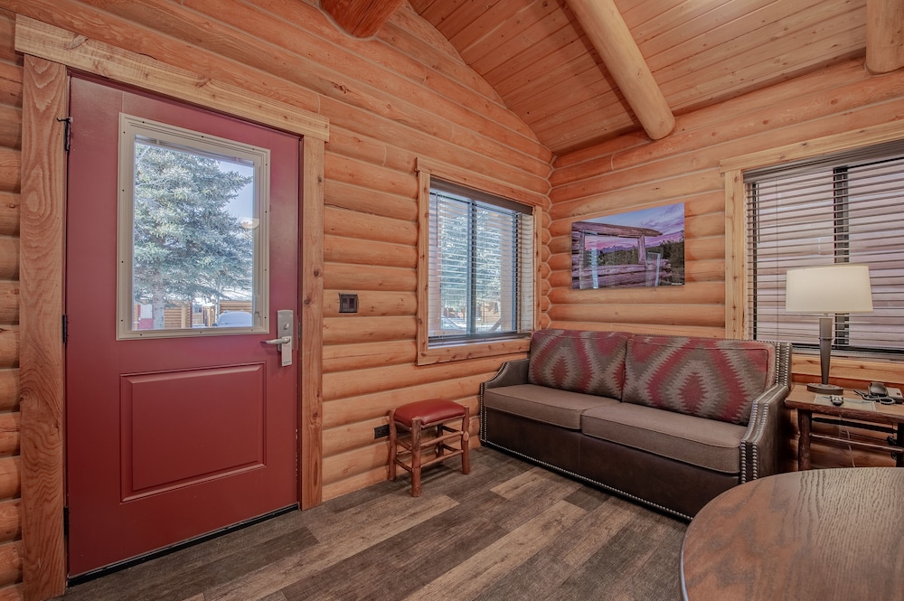 Cowboy Village Resort 38/69