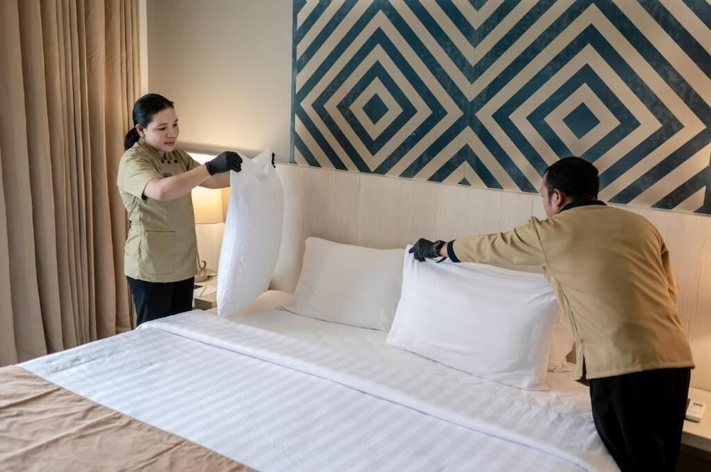 Kristal Hotel Kupang 14/40