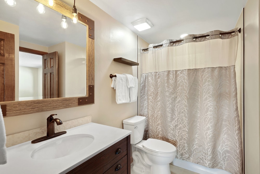Gold Point Resort Breckenridge by Vacatia 46/50