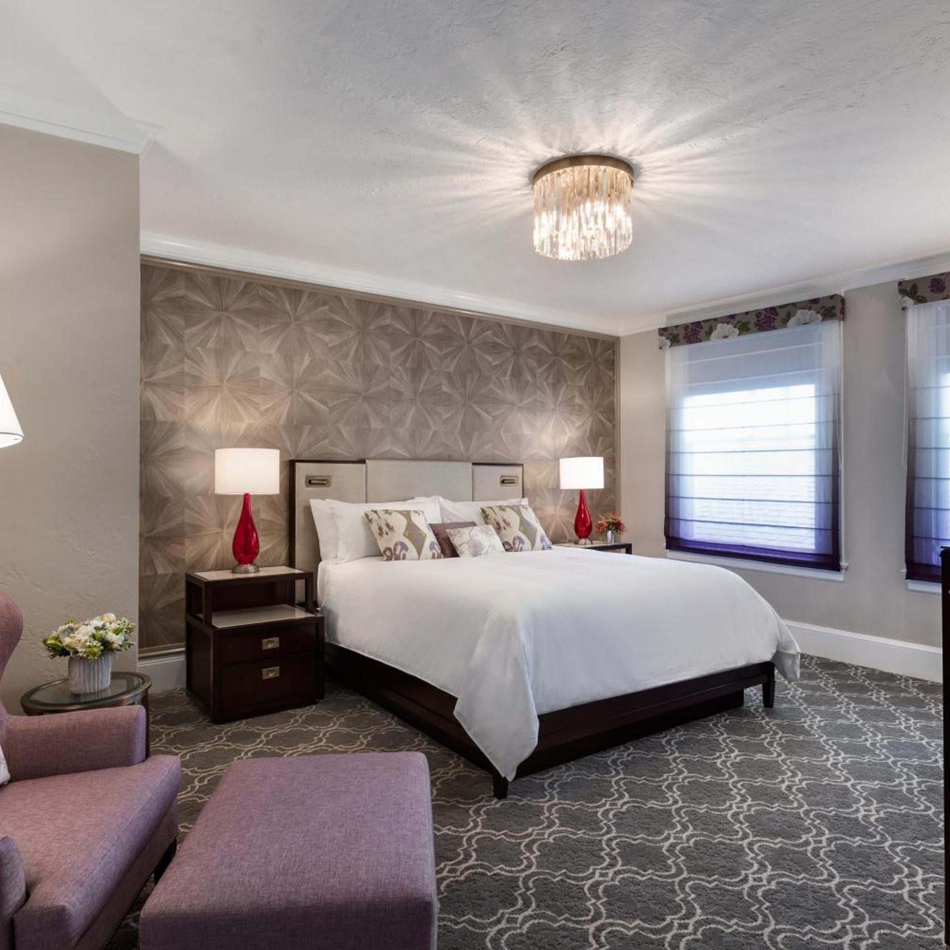 Suite, King Bed, Bay View