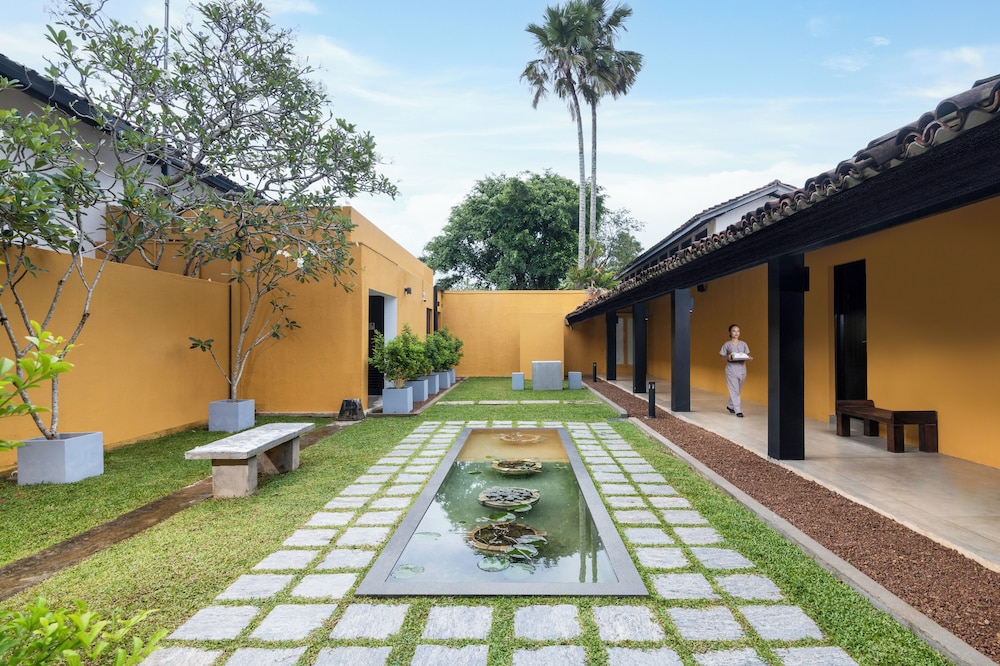 Thaala Bentota 21/50